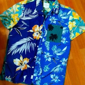 American Eagle Hawaiian shirt